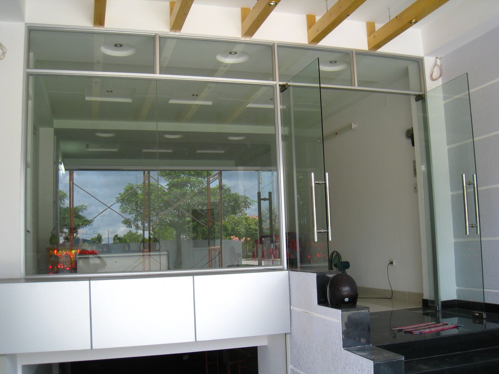 Cửa kính cường lực giá rẻ Hải Phòng