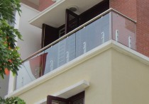 Lắp đặt lan can cầu thang kính uy tín giá rẻ tại Ngô Quyền, Hải Phòng