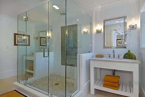 Phòng tắm kính tại Hải Phòng